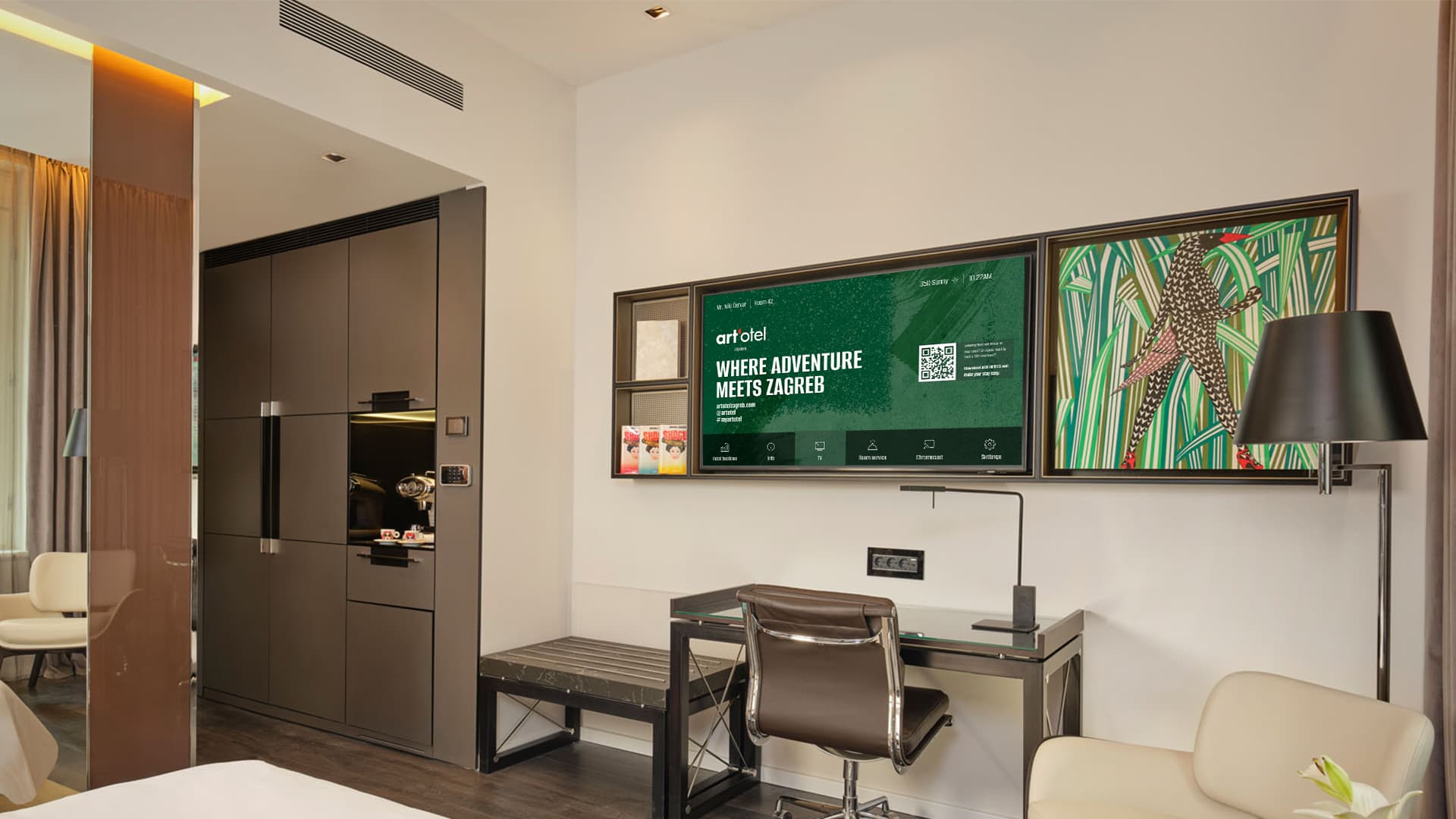 Stand out with a fully branded guest experience